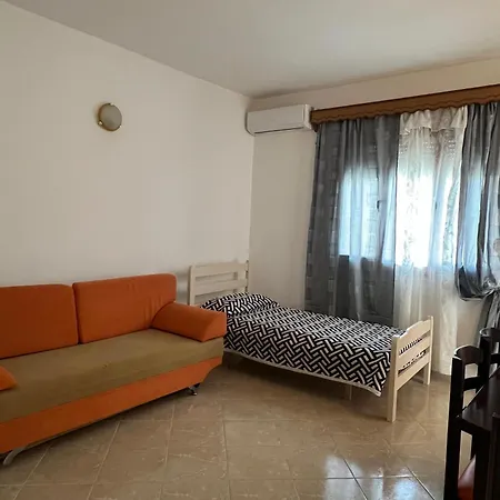 Dario's Apartmán Orikumi